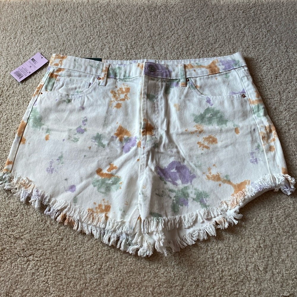 Wild Fable White Tie Dye Denim Shorts with Button Front Closure